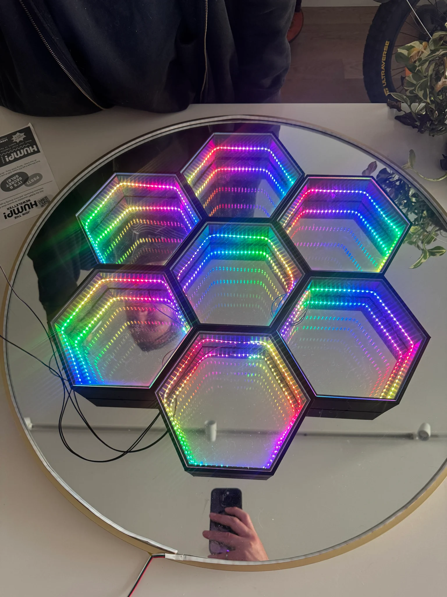 Hex Infinity Mirror — project detail 1